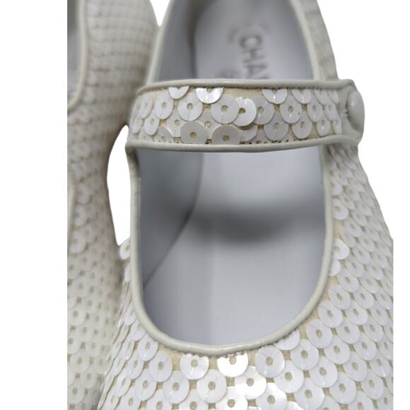 19C Chanel Mary Jane flats ballet pumps interlocking CC logo white sequin 37 - Picture 11 of 16